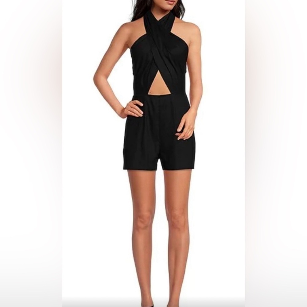 Gianni Bini Black Emmie Romper Shorts Halter Top Cutout Linen Size 6 Six